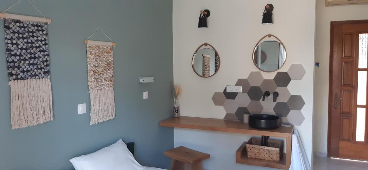 Panorama Studios & Apartments Amoudi Luaran gambar