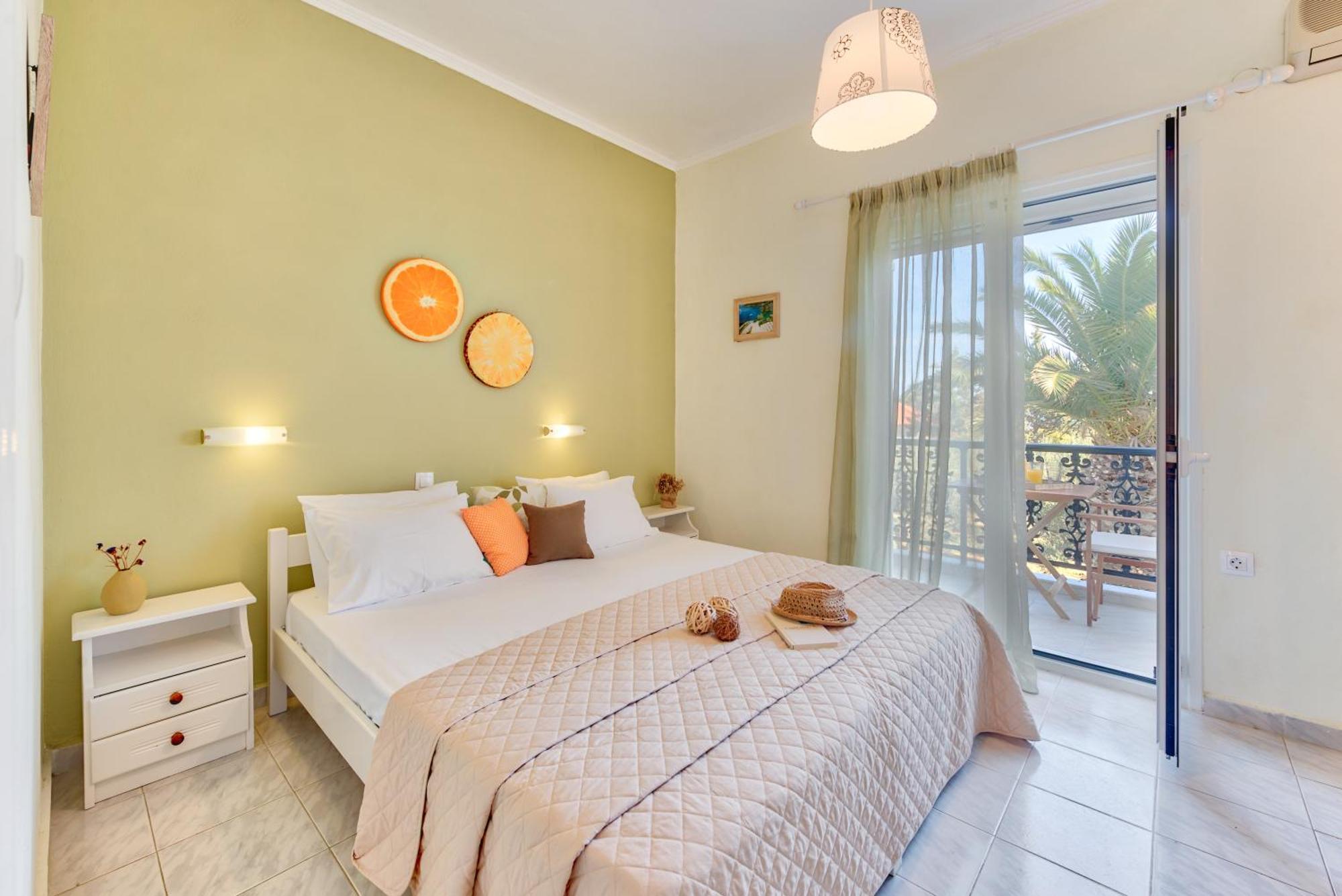 Panorama Studios & Apartments Amoudi Luaran gambar