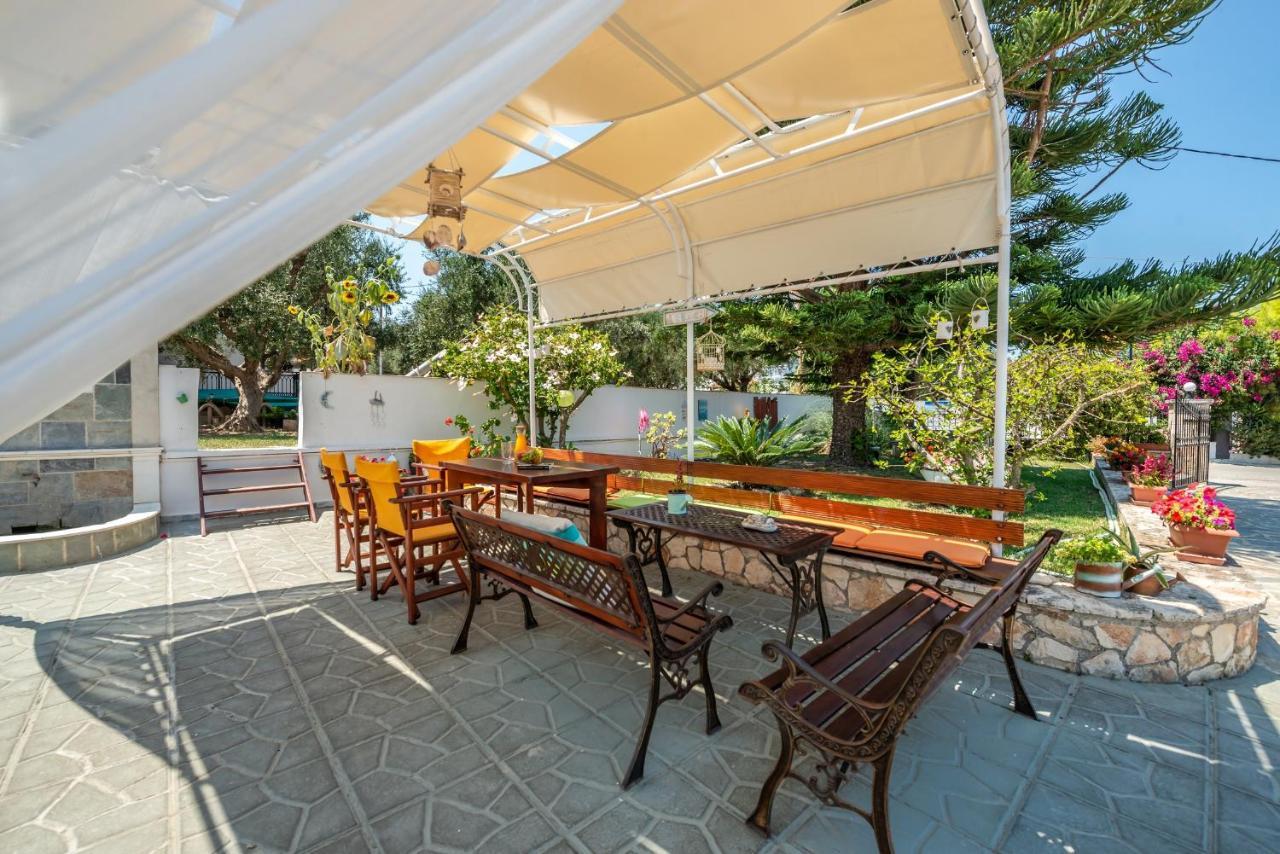 Panorama Studios & Apartments Amoudi Luaran gambar