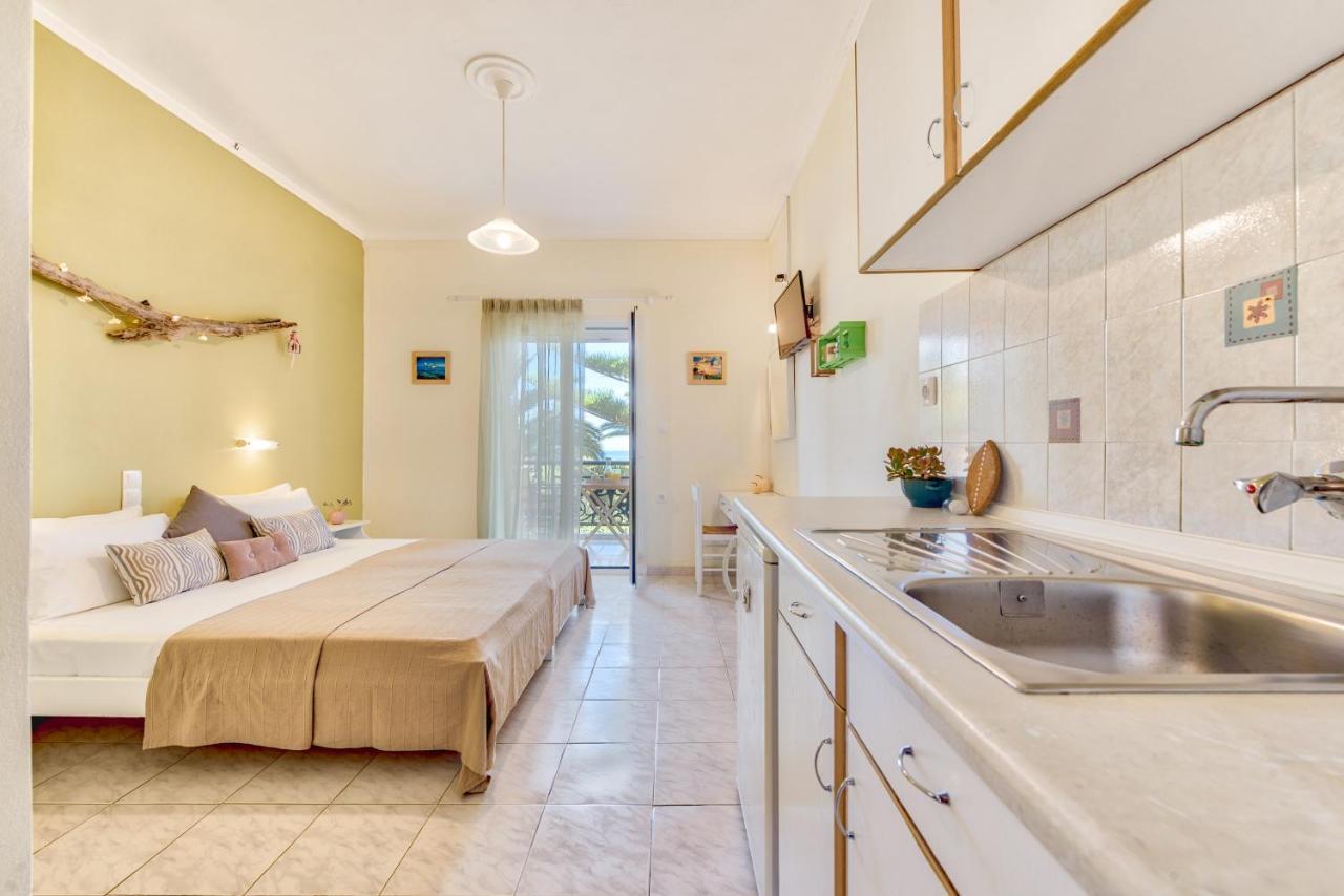 Panorama Studios & Apartments Amoudi Luaran gambar