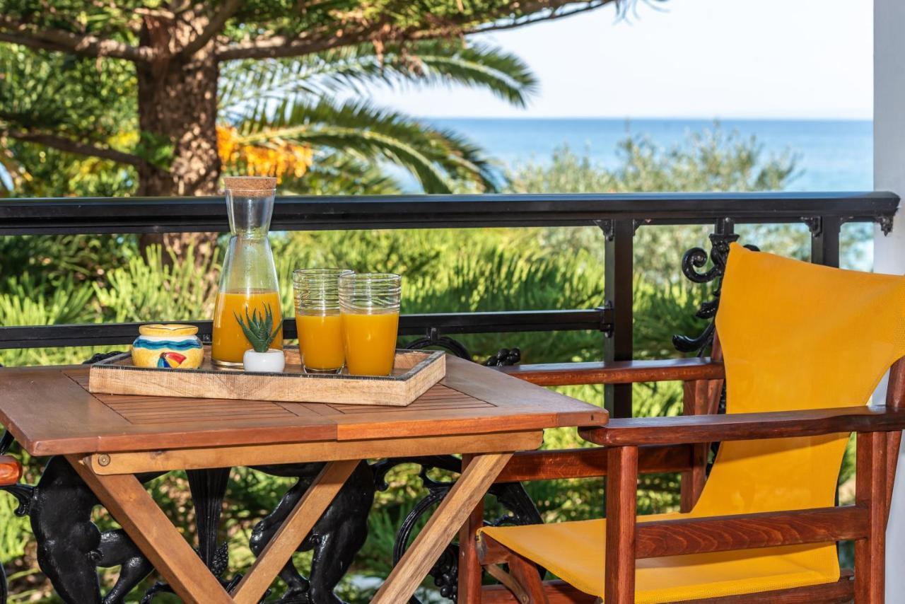 Panorama Studios & Apartments Amoudi Luaran gambar