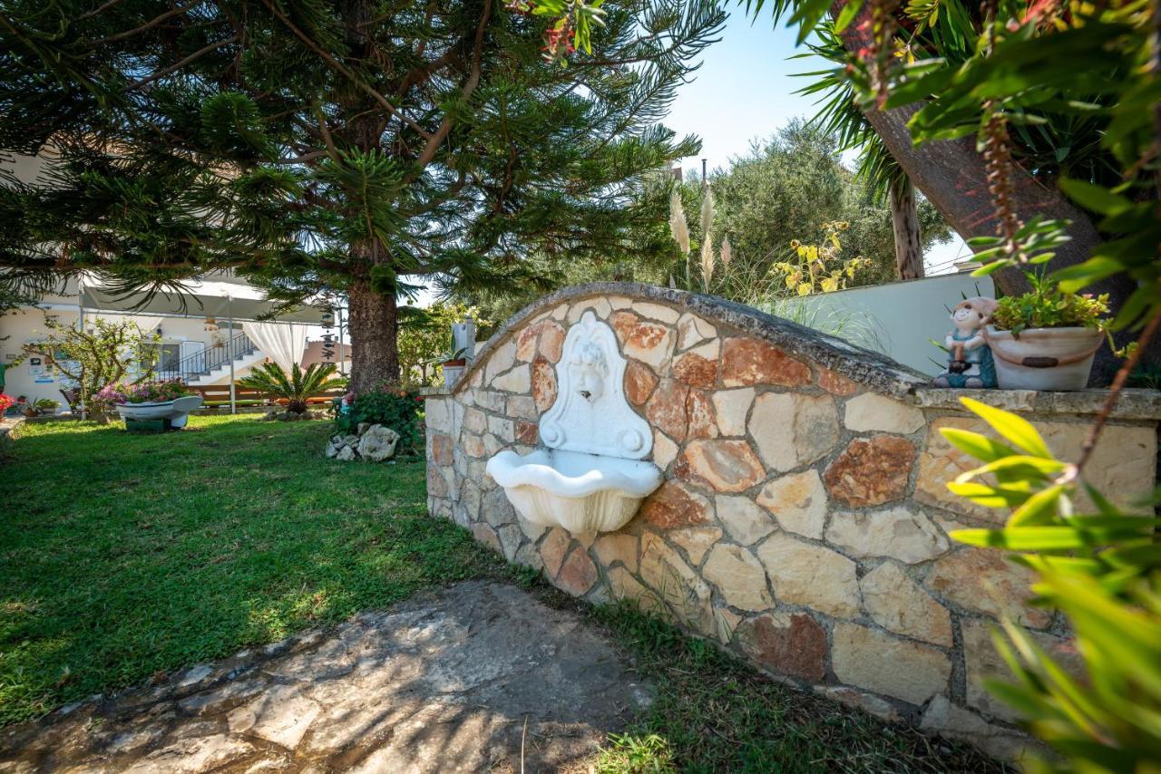 Panorama Studios & Apartments Amoudi Luaran gambar
